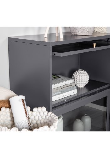 VENTURE DESIGN Bakal Lavt skap, m. 2 drer og 1 hylle - lysegr stl