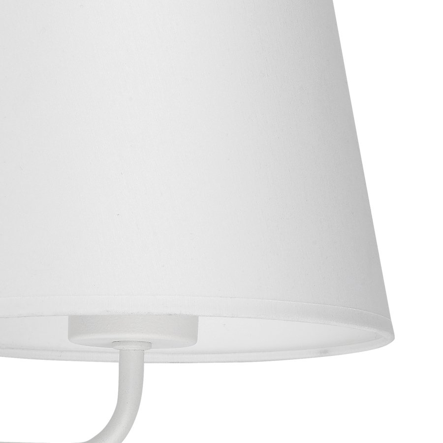 TK Maja vegglampe - hvitt stoff og hvitt metall