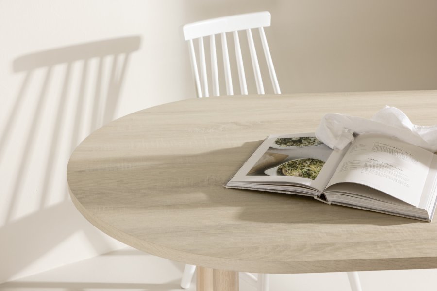 VENTURE DESIGN Andy spisebord, ovalt - hvitkalket MDF og stl (90x180)