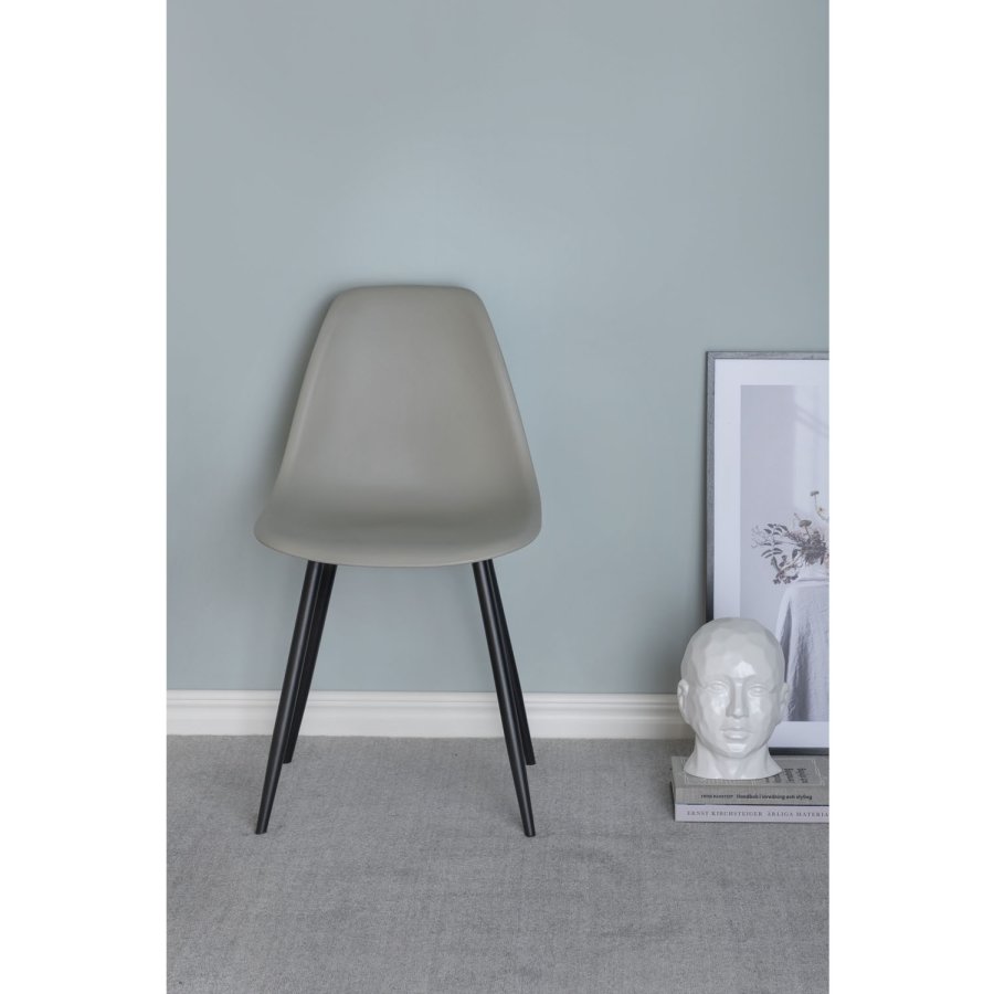 VENTURE DESIGN Polar Plastic spisestuestol - gr plast og sort metall