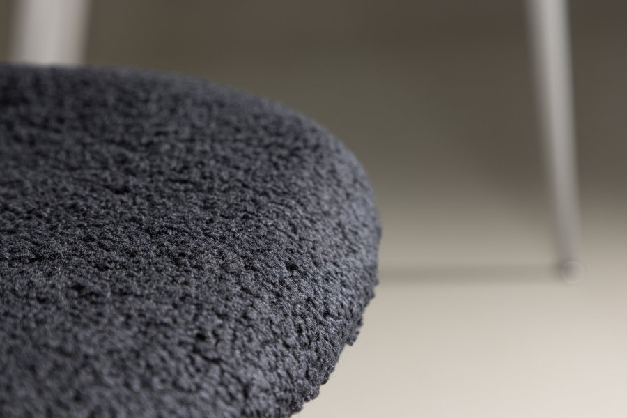 VENTURE DESIGN Polar spisebordstol - sort polyester teddystoff og sort stl