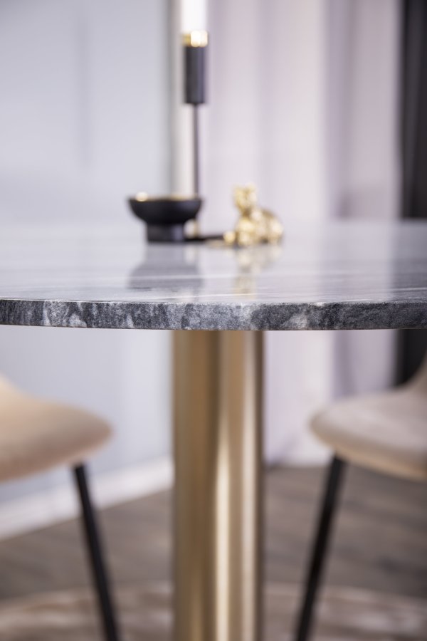 VENTURE DESIGN Estelle Esstisch &ndash; schwarzer Marmor und Messingmetall (�106)