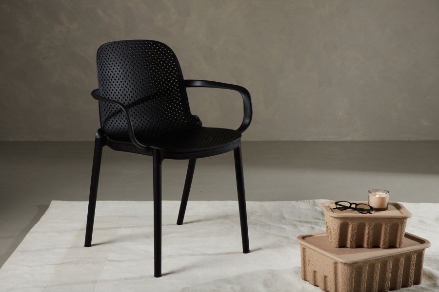 VENTURE DESIGN Baltimore spisebordstol, m. armlener - sort plast