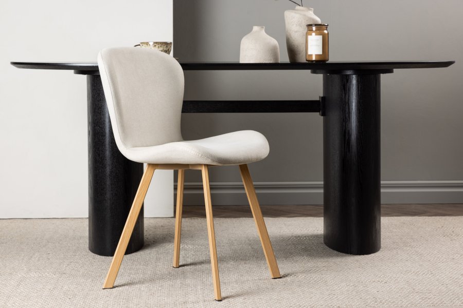 VENTURE DESIGN Lilja spisestuestol - beige stoff og stl med eikelook