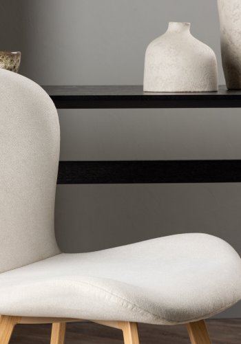 VENTURE DESIGN Lilja spisestuestol - beige stoff og stl med eikelook