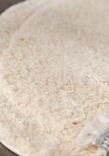 VENTURE DESIGN Elvis gulvtppe, oval - offwhite bomuld m. stofunderlag (60x85)