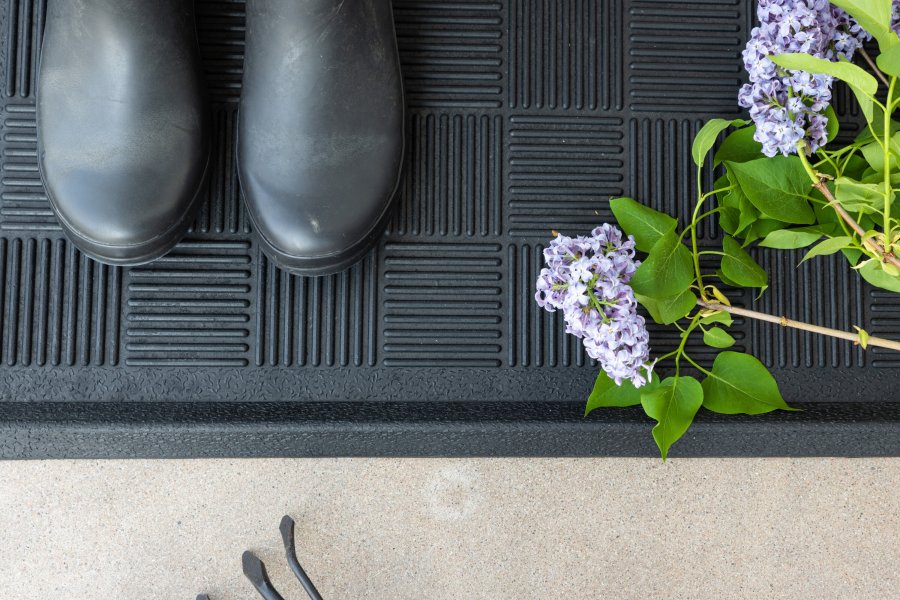 VENTURE DESIGN Gsta Teppe Gsta Gummi - 45*75- -Rektangulr-Sort