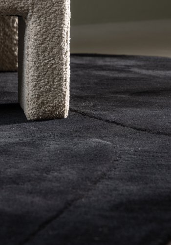 VENTURE DESIGN Enard gulvtppe, oval - sort uld m. stofbagside (290x175)