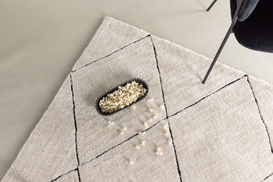 VENTURE DESIGN Patrik Teppe Patrik Polyester Shaggy - 290*200- -Rektangulr-Hvit/Sort