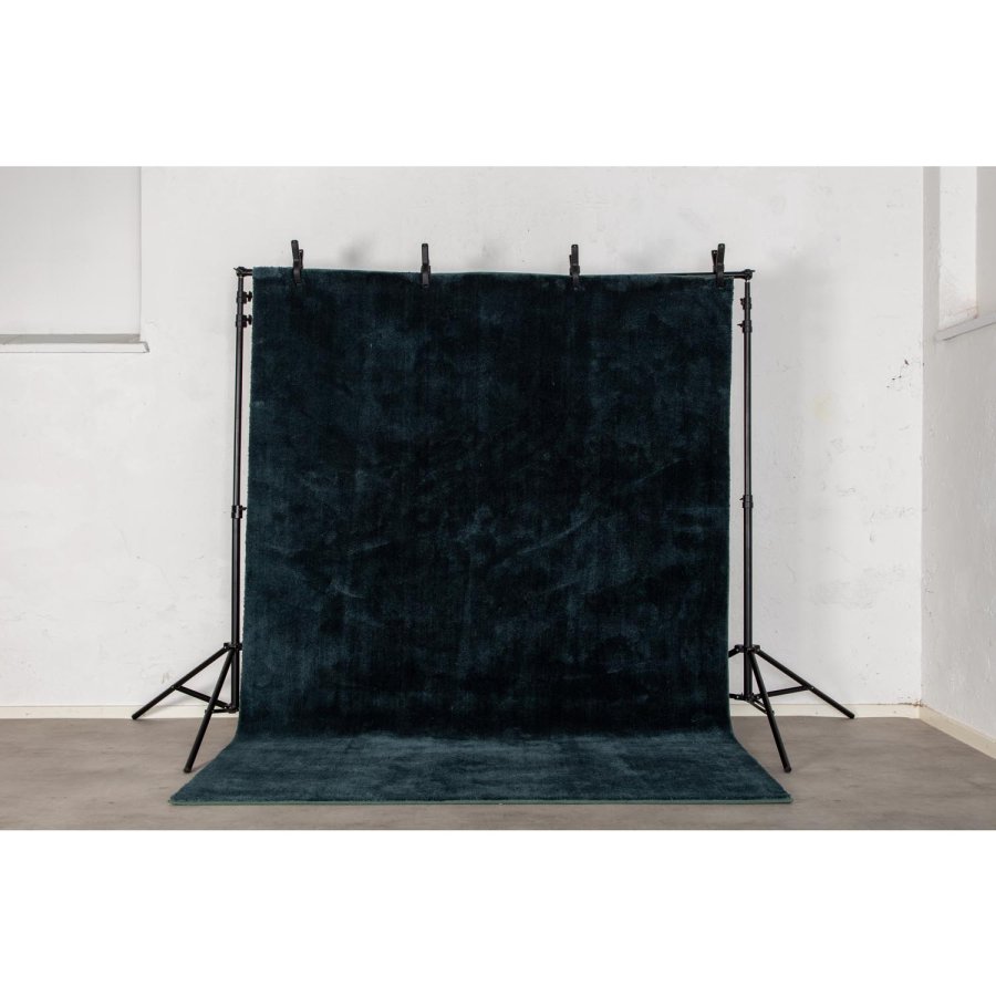 VENTURE DESIGN Undra teppe - grnn viskose (170x240)