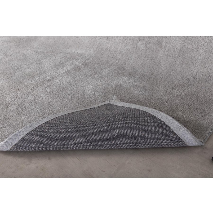 VENTURE DESIGN Undra teppe - slv viskose (200x300)