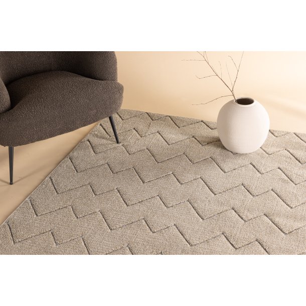 Pia gulvtppe, rektangulr - brun polyester (230x160)