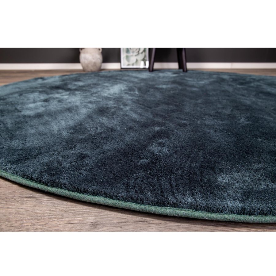 VENTURE DESIGN Undra teppe - grnn viskose (200)