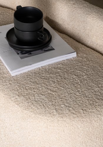 VENTURE DESIGN Pocatello 2-seters sofa - hvitt boucléstoff