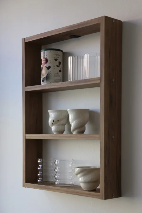 NORDVRK PR1 vegghylle - brun melamin