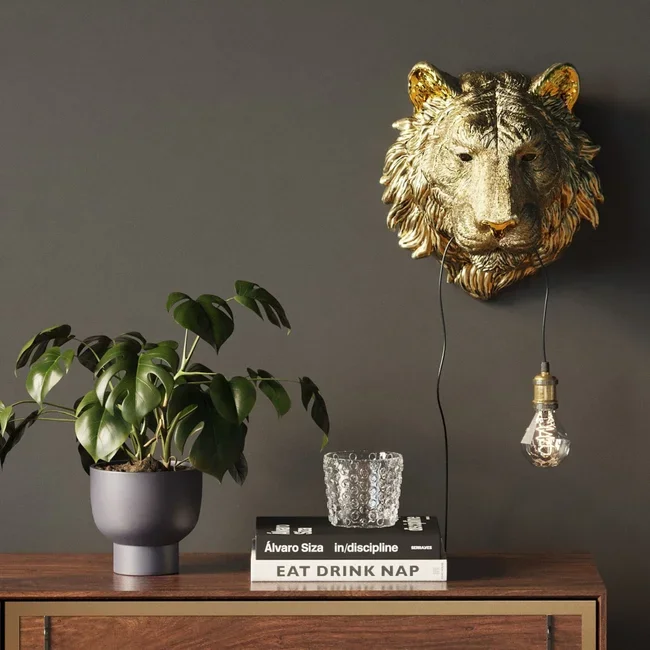KARE DESIGN Animal Tiger Head vglampe - guld polyresin og aluminium