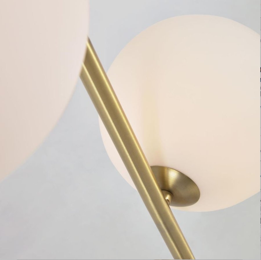 KAVE HOME Lonela gulvlampe - frostet glass, gullmetall og grnn marmor