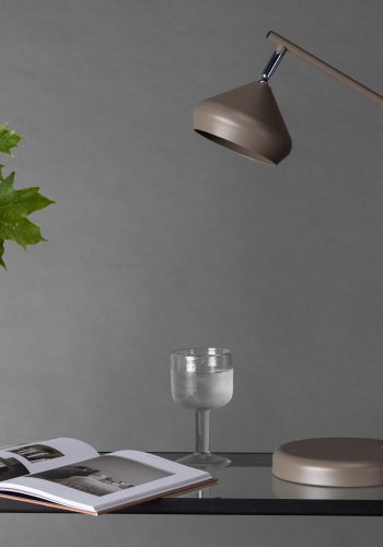 VENTURE DESIGN Isaberg bordlampe - mocca stl
