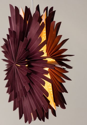 VENTURE DESIGN Sälen taklampe - mrkerdt papir (60cm)