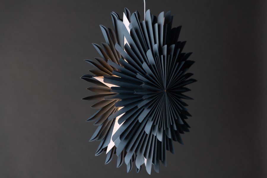 VENTURE DESIGN Sälen taklampe - grtt/bltt papir (60cm)