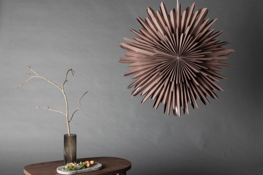 VENTURE DESIGN Sälen taklampe - greige papir (80cm)