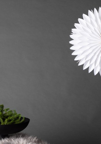 VENTURE DESIGN Storlien taklampe - hvitt papir (46cm)