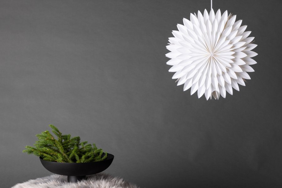 VENTURE DESIGN Storlien taklampe - hvitt papir (46cm)