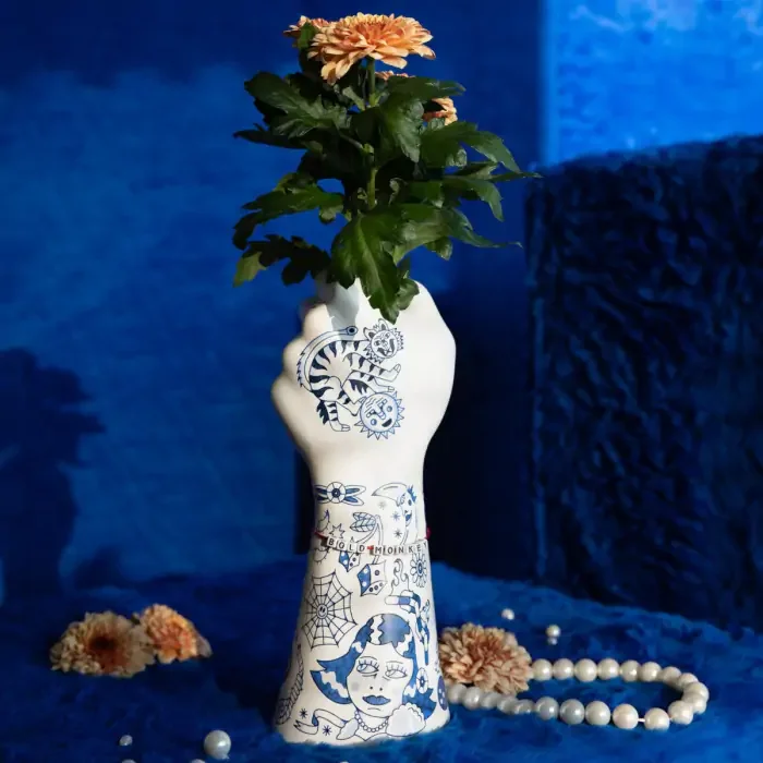 BOLD MONKEY Liberty Matters vase - bl keramikk (H:31)