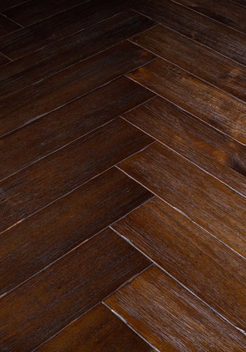 DUTCHBONE Class Esstisch, Fischgrätmuster, rechteckig – braunes Holz und goldener Stahl (220 x 90)