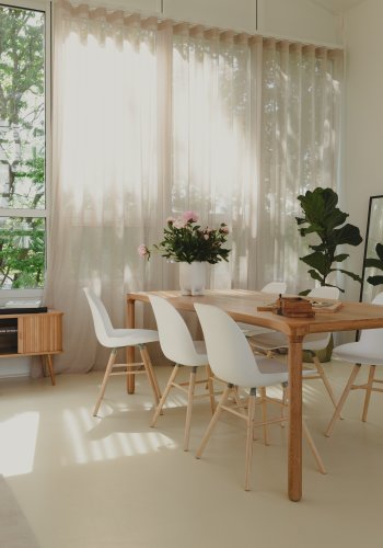 ZUIVER Storm spisebord, rektangulrt - finér av naturlig ask og naturlig ask (220x90)