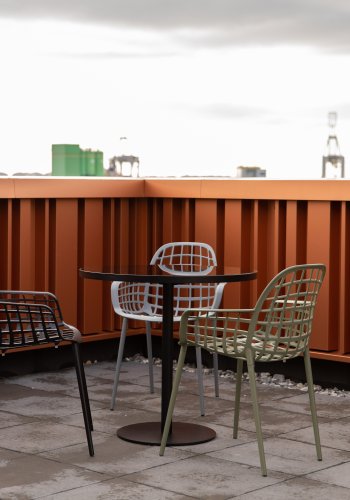 ZUIVER Albert Bistro hagebord, rundt - glass og sort aluminium (80)