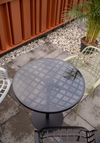 ZUIVER Albert Bistro hagebord, rundt - glass og sort aluminium (80)