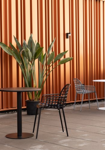 ZUIVER Metsu Bistro hagebord, rundt - svart stl (70)