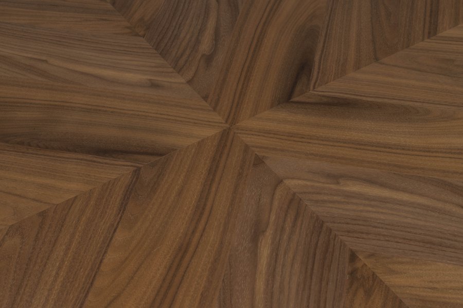 DUTCHBONE Clover Esstisch, rund – brauner Walnussbaum und schwarzes Gummibaumholz (120)