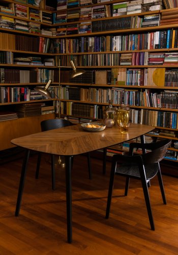 DUTCHBONE Clover Esstisch, rechteckig – brauner Nussbaum und schwarzes Gummibaumholz (165x90)