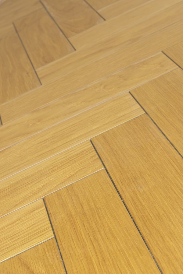 DUTCHBONE Class spisebord, fiskebein, rektangulrt - naturlig tre og sort stl (220X90)