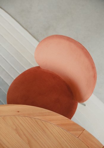 ZUIVER Storm spisebord, rundt - naturlig eikefiner og eik (128)