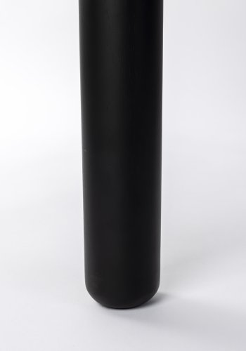 ZUIVER Storm spisebord, rundt - svart ask finér og gummitre (128)