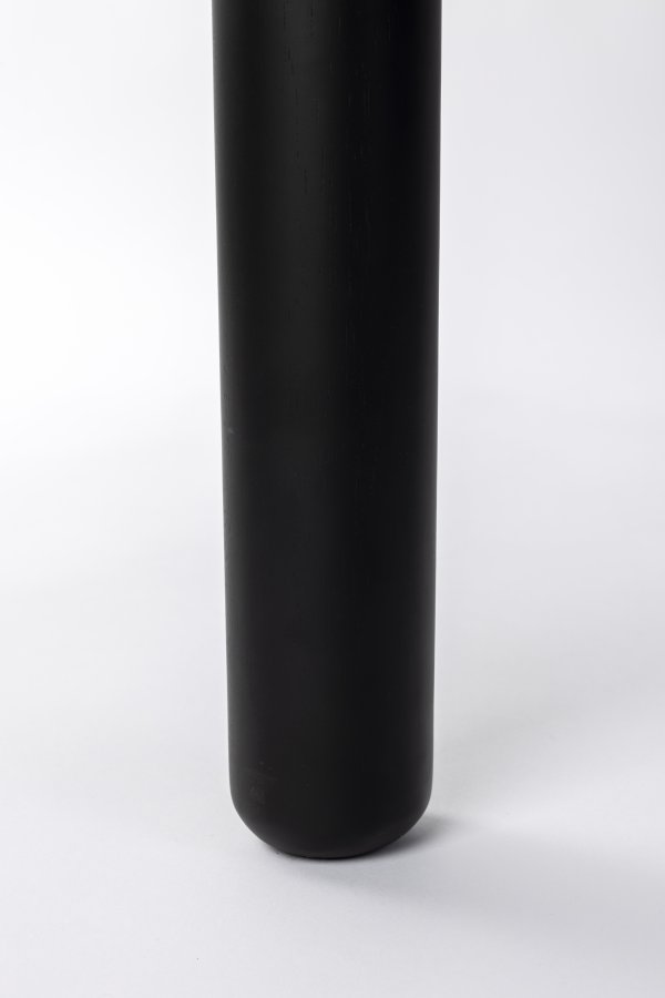 ZUIVER Storm spisebord, rundt - svart ask finér og gummitre (128)