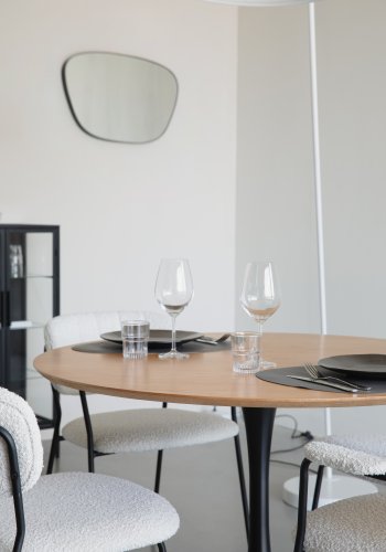 WHITE LABEL LIVING Raku spisebord, rundt - naturlig eikefiner og svart metall (110)