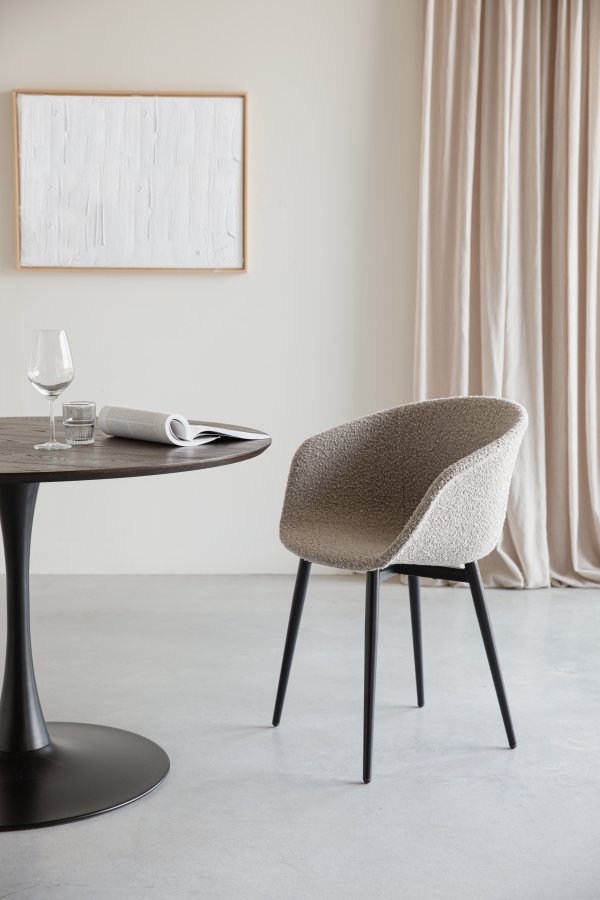 WHITE LABEL LIVING Raku spisebord, rundt - brun teakfiner og svart metall (110)