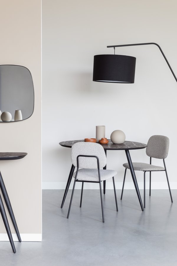 WHITE LABEL LIVING Webster spisebord - brun gjenvunnet teak og jern (111x108)