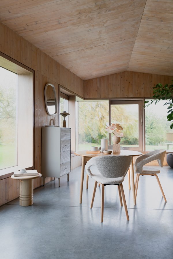 ZUIVER Twist spisebord, m. uttrekkbar, rund - naturlig eikefiner (120)