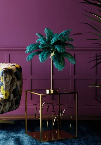 KARE DESIGN Feather Palm bordlampe - grn strudsefjer og messing stl