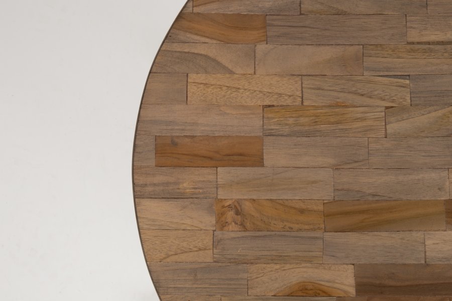 WHITE LABEL LIVING Suri salongbord, stort, rundt - naturlig teak og metall (74)