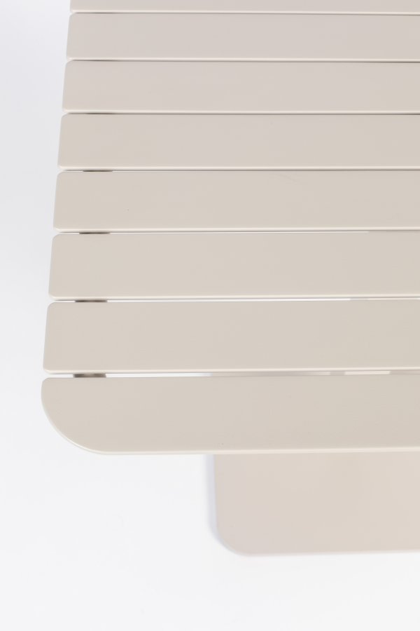 ZUIVER Vondel Bistro hagebord, firkantet - leirehvit aluminium (71x71)