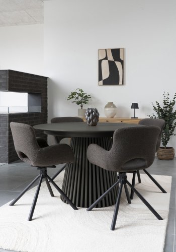 HOUSE NORDIC Osaka spisebord - Spisebord, eikefiner, svart, inkludert to ileggsplater<br>120x120-160-200x75 cm