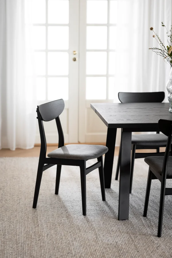 ROWICO Winnipeg spisebord, med uttrekk - svart eikefiner og svart metall (200x100)