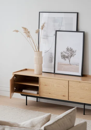 ROWICO Brewerton TV-bord, m. 3 drer og 3 hyller - naturlig villeikfiner og svart metall (160x40)