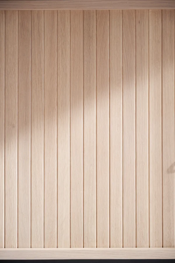 ROWICO Haddington skjenk, m. 2 skyvedrer og 2 hyller - hvitpigmentert eikefiner og sort metall 